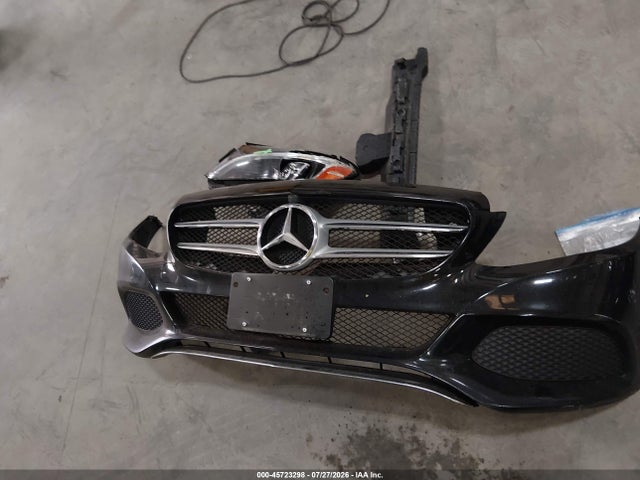 55SWF4KB7GU136425 Mercedes-Benz C 300 4matic