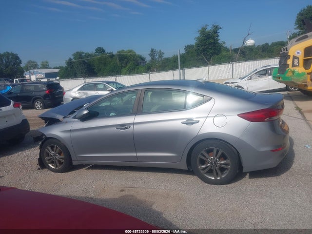 2017 Hyundai Elantra Se მანქანა იყიდება აუქციონზე, vin: 5NPD84LF8HH073293, აუქციონის ნომერი: 45723309
