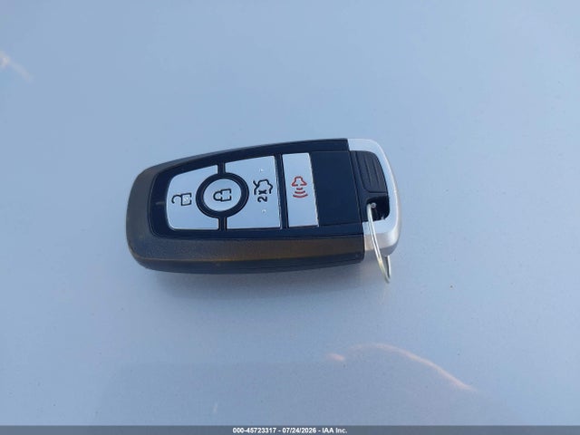 3FA6P0UU7HR160185 Ford Fusion Hybrid S