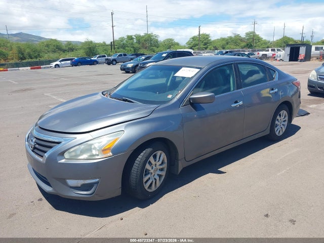 Nissan Altima 2.5 S 2015 1N4AL3AP5FC232728 Image 2