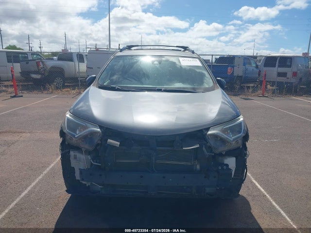 JTMRJREV2HD136275 Toyota Rav4 Hybrid Xle