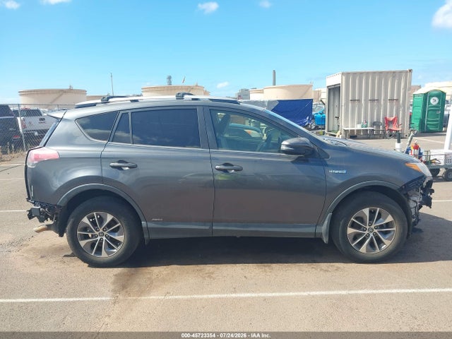 JTMRJREV2HD136275 Toyota Rav4 Hybrid Xle