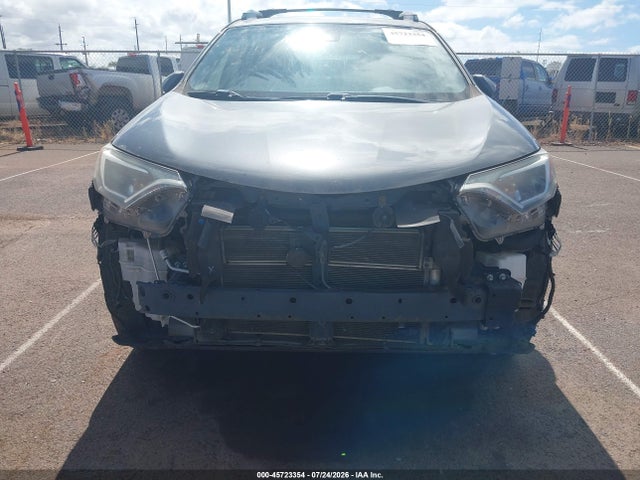 JTMRJREV2HD136275 Toyota Rav4 Hybrid Xle