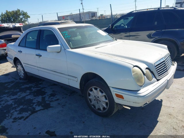 Aukcja sprzedaży 1998 Mercedes-benz E 320, vin: WDBJF65F6WA657129, numer aukcji: 45723365