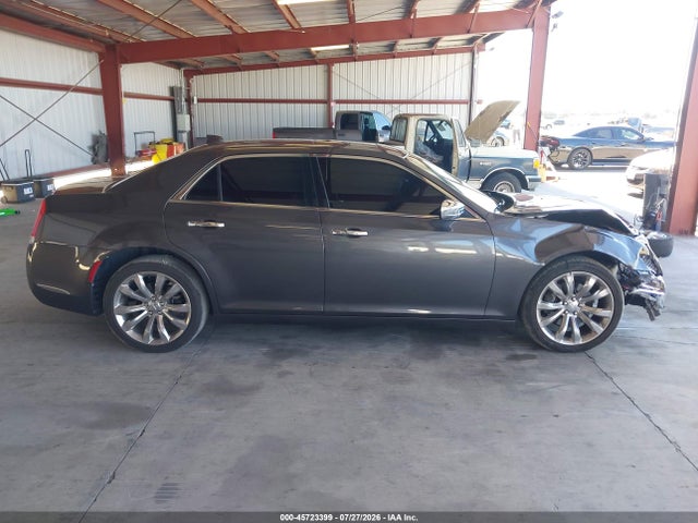 Chrysler 300C 2017 2C3CCAETXHH521882 Image 14