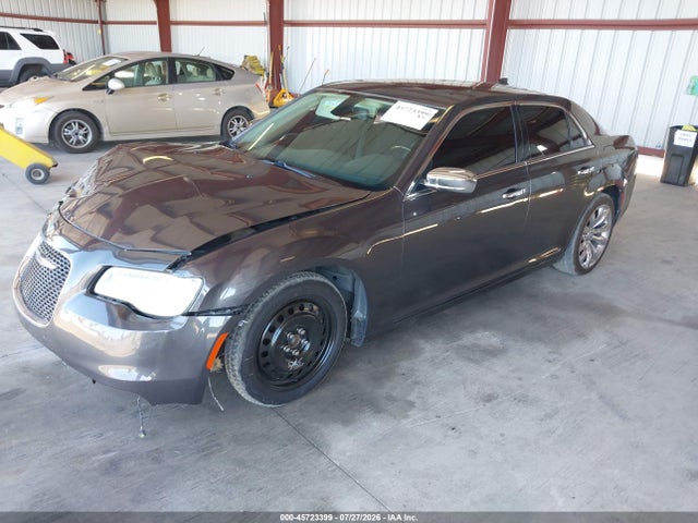 Chrysler 300C 2017 2C3CCAETXHH521882 Image 2