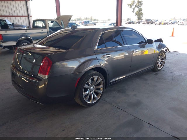 Chrysler 300C 2017 2C3CCAETXHH521882 Image 4