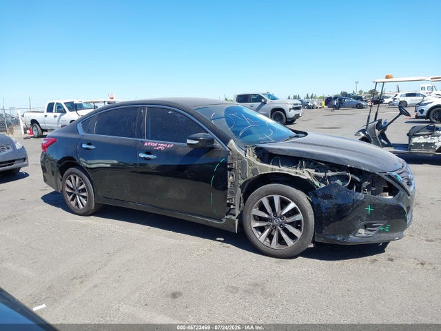 Продаж на аукціоні авто 2017 Nissan Altima 2.5 Sl, vin: 1N4AL3AP7HC232779, номер лоту: 45723469