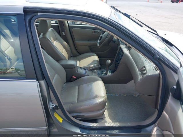 45723471 :رقم المزاد ، 4T1BF28K2XU076410 vin ، 1999 Toyota Camry Xle V6 مزاد بيع