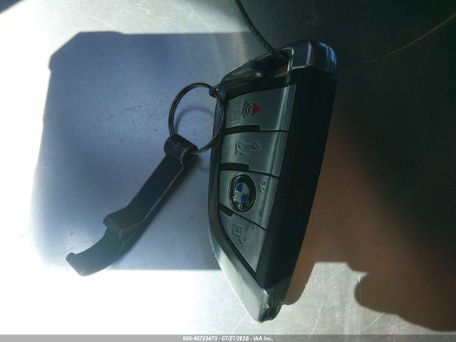 WBA7F0C56JGM23918 BMW 750i