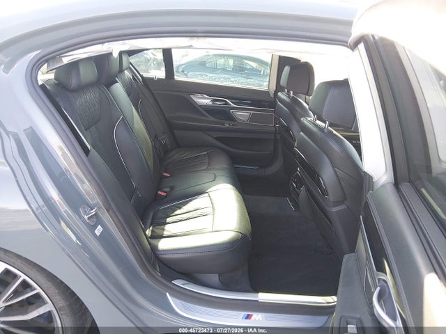 WBA7F0C56JGM23918 BMW 750i