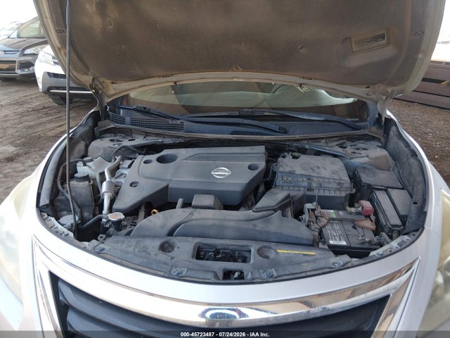 Nissan Altima 2.5 S 2014 1N4AL3AP8EN206112 Image 10