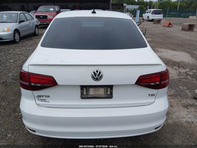 Продаж на аукціоні авто 2016 Volkswagen Jetta 1.8t Sport, vin: 3VWD17AJ4GM266396, номер лоту: 45723563