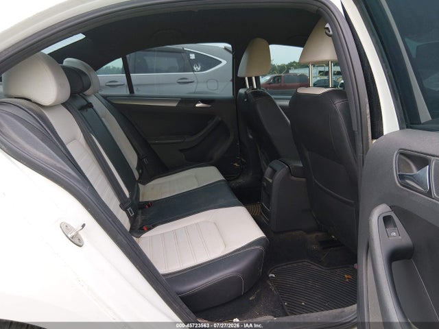 Продаж на аукціоні авто 2016 Volkswagen Jetta 1.8t Sport, vin: 3VWD17AJ4GM266396, номер лоту: 45723563