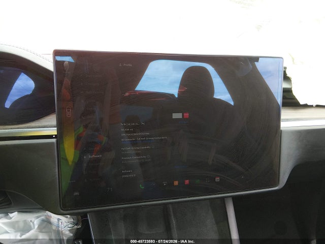 Продажа на аукционе авто 2023 Tesla Model X Dual Motor All-wheel Drive/standard Range, vin: 7SAXCBE51PF421195, номер лота: 45723593