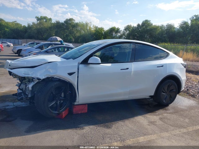 Продаж на аукціоні авто 2026 Tesla Model Y All-wheel Drive/long Range Launch Series/premium All-wheel Drive, vin: 7SAYGDEE1TF345363, номер лоту: 45723602