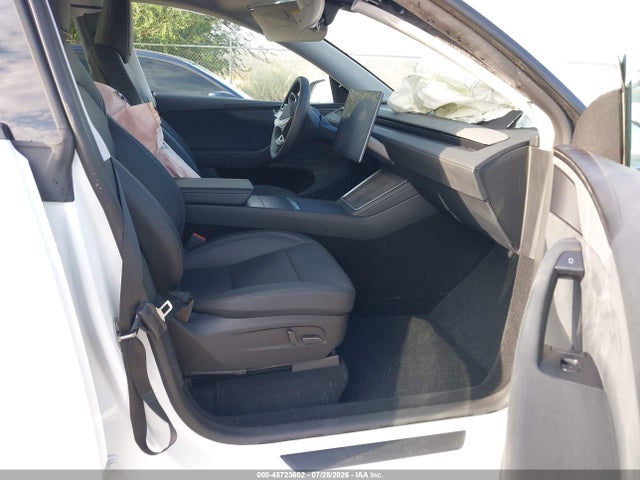 Продаж на аукціоні авто 2026 Tesla Model Y All-wheel Drive/long Range Launch Series/premium All-wheel Drive, vin: 7SAYGDEE1TF345363, номер лоту: 45723602