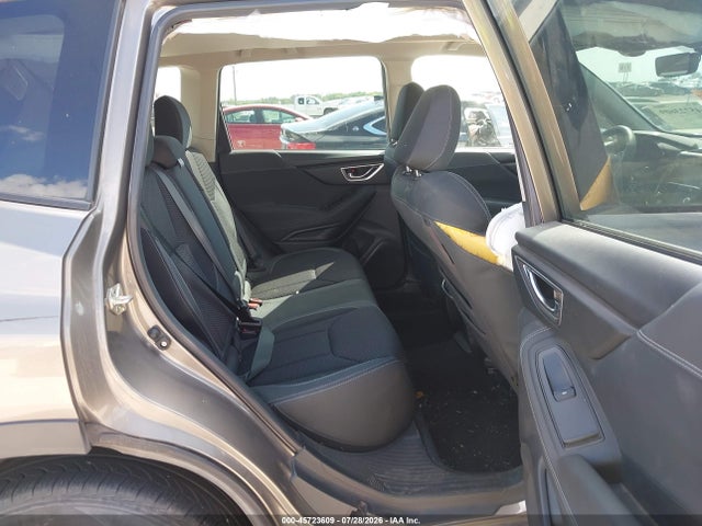 Продаж на аукціоні авто 2021 Subaru Forester Premium, vin: JF2SKAJC2MH526267, номер лоту: 45723609