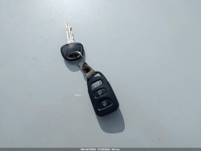 45723634 :رقم المزاد ، KMHDH4AE4DU690809 vin ، 2013 Hyundai Elantra Limited مزاد بيع