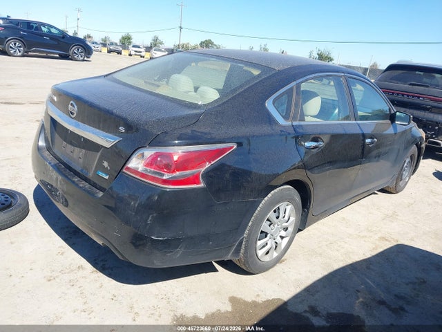 Nissan Altima 2.5 S 2014 1N4AL3AP7EN220390 Image 4