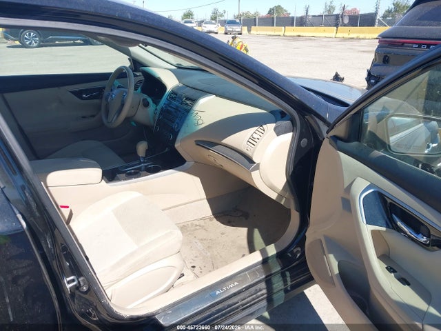 Nissan Altima 2.5 S 2014 1N4AL3AP7EN220390 Image 5