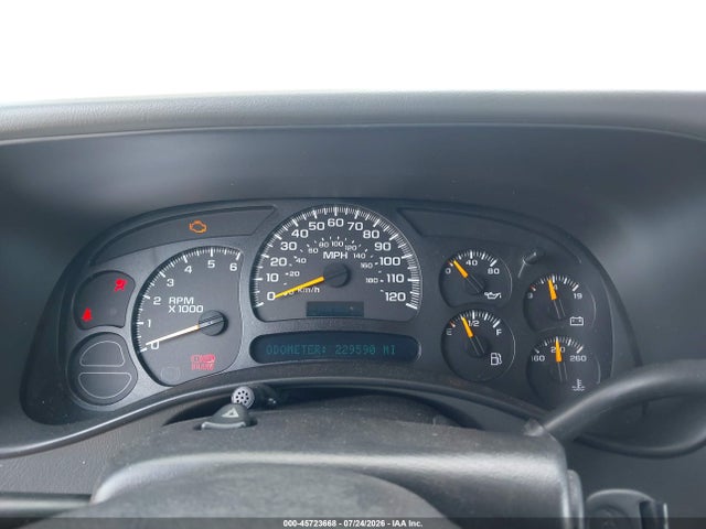 2005 Chevrolet Tahoe Ls მანქანა იყიდება აუქციონზე, vin: 1GNEC13V25R142550, აუქციონის ნომერი: 45723668