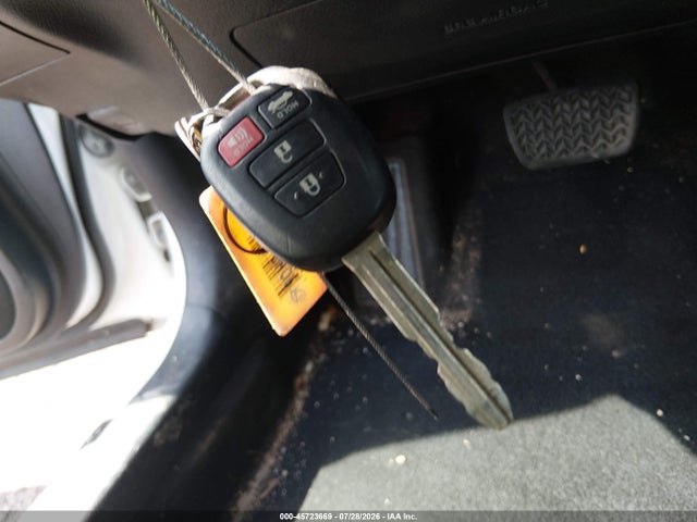 Aukcja sprzedaży 2015 Toyota Camry Le, vin: 4T4BF1FK8FR446650, numer aukcji: 45723669