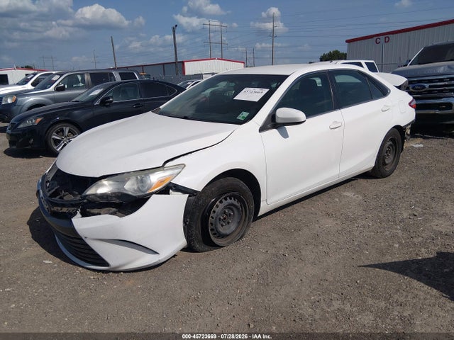 Aukcja sprzedaży 2015 Toyota Camry Le, vin: 4T4BF1FK8FR446650, numer aukcji: 45723669