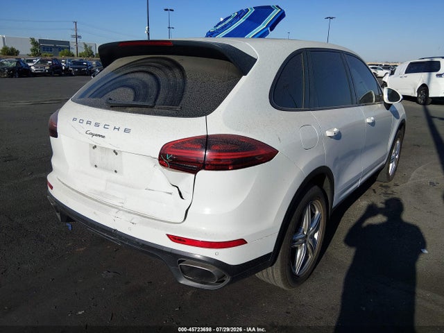 WP1AA2A29GKA37168 Porsche Cayenne