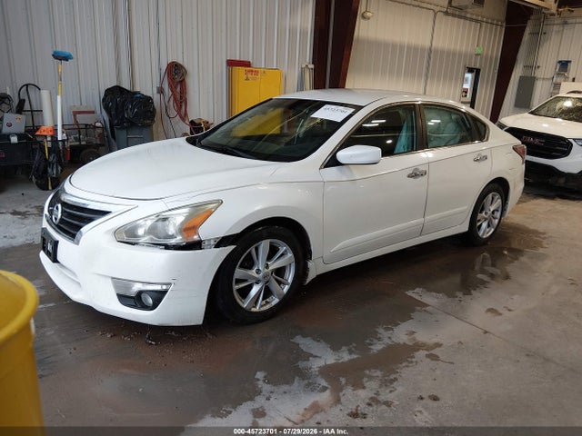 Auction sale of the 2015 Nissan Altima 2.5 Sv, vin: 1N4AL3AP3FC181973, lot number: 45723701