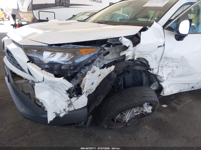 2T3LWRFV6KW043369 Toyota Rav4 Hybrid Le