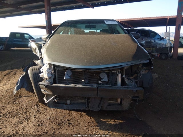 45723714 :رقم المزاد ، 4T4BF1FK2ER337082 vin ، 2014 Toyota Camry Le مزاد بيع