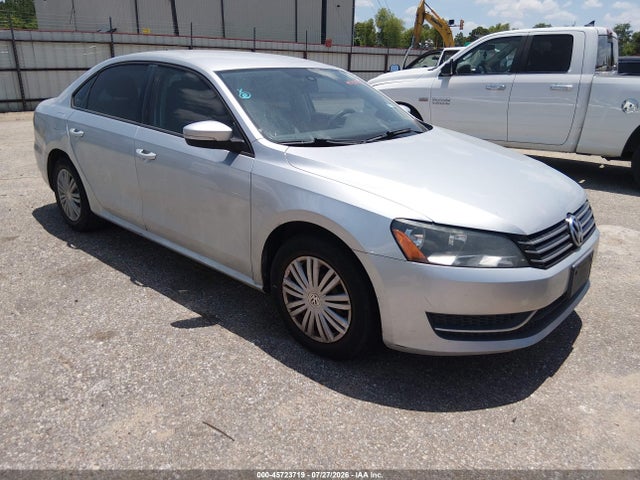 Aukcja sprzedaży 2014 Volkswagen Passat 1.8t S, vin: 1VWAS7A35EC118421, numer aukcji: 45723719