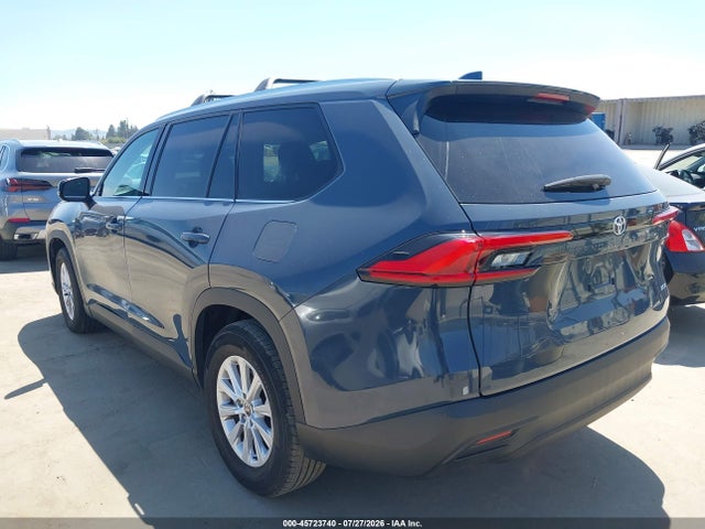 Toyota Grand Highlander Xle 2024 5TDAAAA59RS015950 Image 3