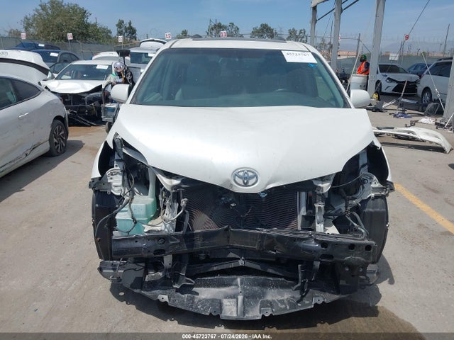 Aukcja sprzedaży 2015 Toyota Sienna Xle 8 Passenger, vin: 5TDYK3DC4FS671440, numer aukcji: 45723767