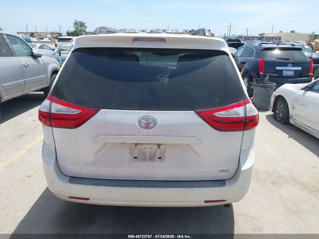 Aukcja sprzedaży 2015 Toyota Sienna Xle 8 Passenger, vin: 5TDYK3DC4FS671440, numer aukcji: 45723767