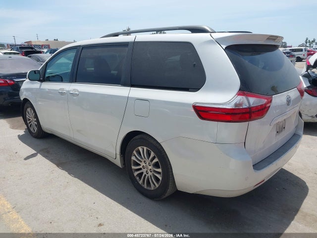 Aukcja sprzedaży 2015 Toyota Sienna Xle 8 Passenger, vin: 5TDYK3DC4FS671440, numer aukcji: 45723767