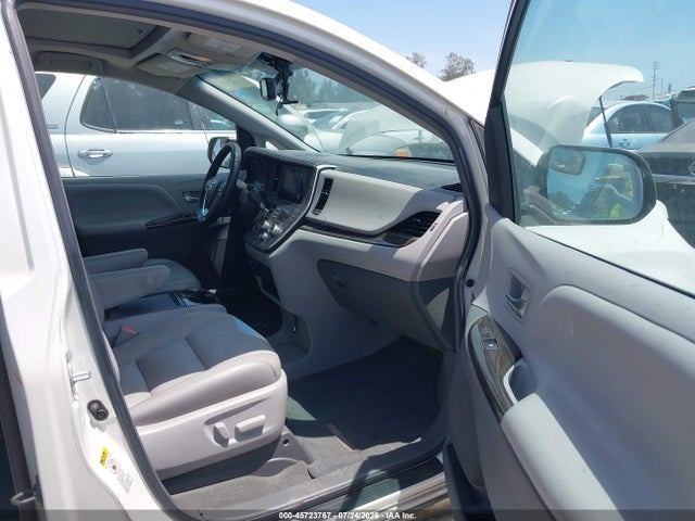 Aukcja sprzedaży 2015 Toyota Sienna Xle 8 Passenger, vin: 5TDYK3DC4FS671440, numer aukcji: 45723767