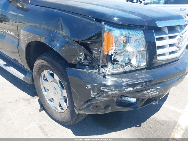 Продажа на аукционе авто 2003 Cadillac Escalade Standard, vin: 1GYEK63N43R250572, номер лота: 45723800