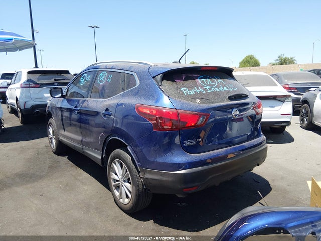 JN1BJ1CPXJW150333 Nissan Rogue Sport Sv