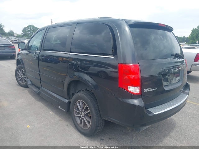 Продажа на аукционе авто 2017 Dodge Grand Caravan Sxt, vin: 2C4RDGCG6HR825748, номер лота: 45723842