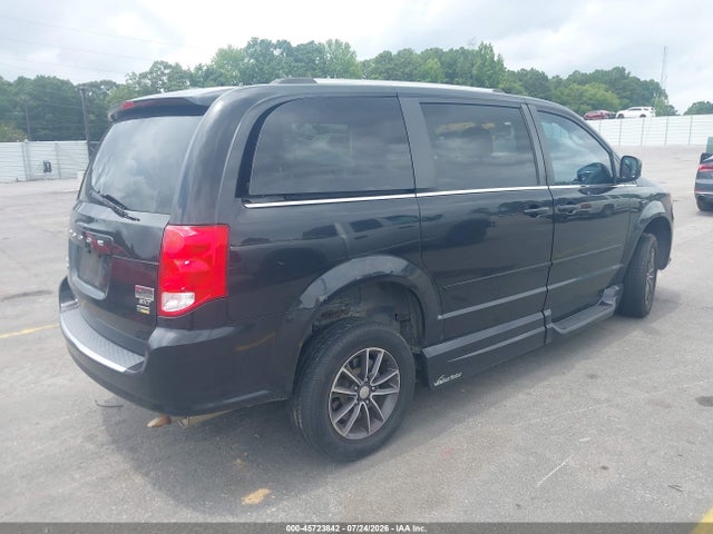 Продажа на аукционе авто 2017 Dodge Grand Caravan Sxt, vin: 2C4RDGCG6HR825748, номер лота: 45723842