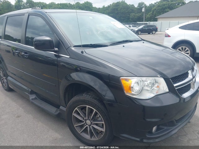 Продажа на аукционе авто 2017 Dodge Grand Caravan Sxt, vin: 2C4RDGCG6HR825748, номер лота: 45723842