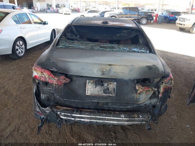 4T1B11HK4KU736707 Toyota CAMRY LE