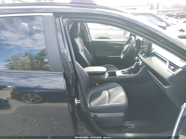 JTMA1RFV8SD117197 Toyota Rav4 Xle Premium