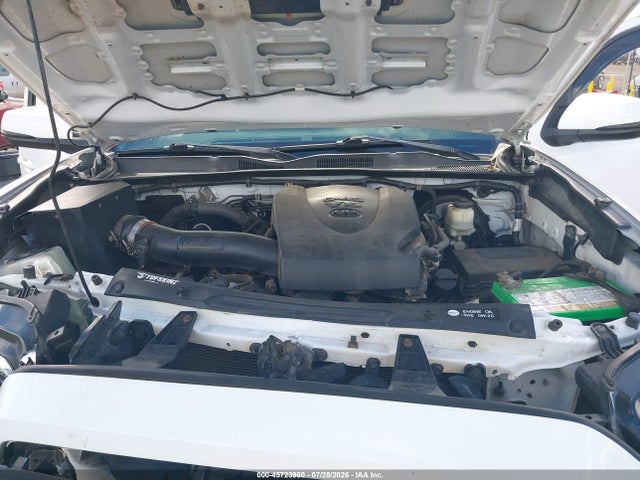Продажа на аукционе авто 2016 Toyota Tacoma Trd Sport, vin: 3TMCZ5AN2GM040162, номер лота: 45723900
