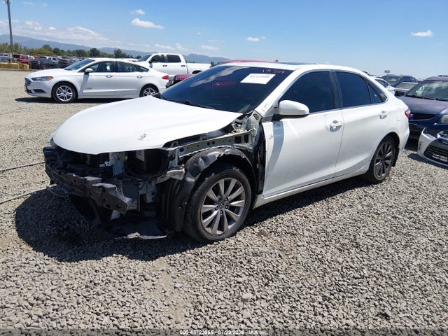 Toyota CAMRY XLE 2015 4T1BF1FK6FU938913 Image 2