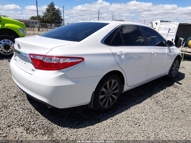 Toyota CAMRY XLE 2015 4T1BF1FK6FU938913 Image 4