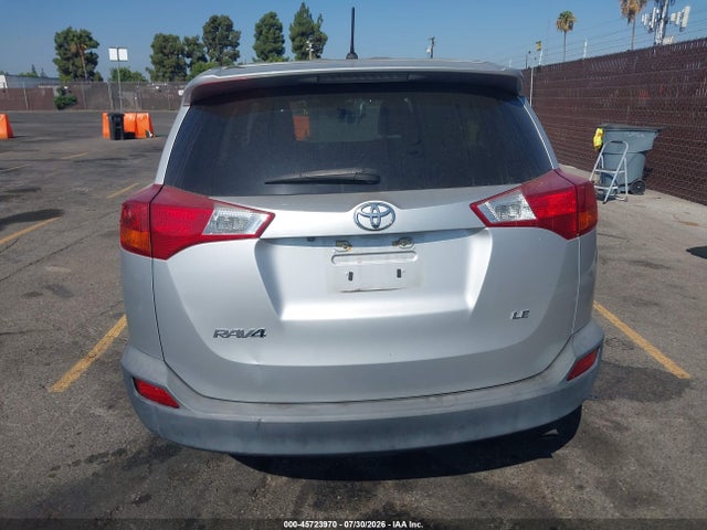 2T3ZFREV5EW120149 Toyota RAV4 LE