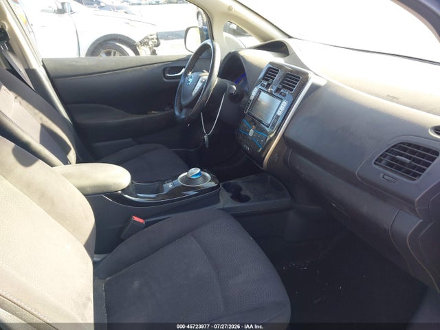 Nissan LEAF SV 2016 1N4BZ0CP3GC300346 Image 5